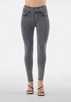 N.O.W.® YOGA DENIM - Skinny-Farkut - grey denim
