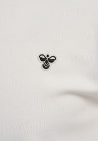 Hummel ARCHIVE REGULAR  - Tréningová bunda - blanc de blanc