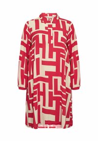 Punainen ja beige kuvioitu mekko, jossa on kauluskangas, kolmivartiset hihat ja geometrisia kuvioita koko kankaan alueella.
