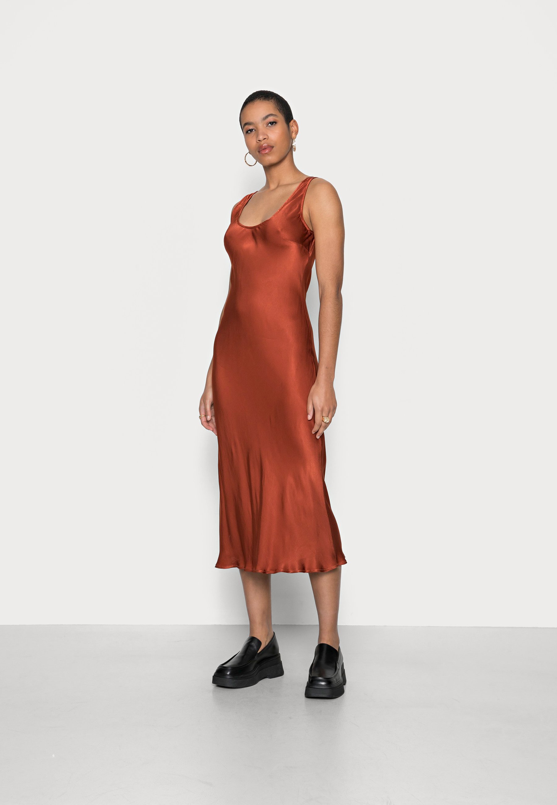rust dress uk