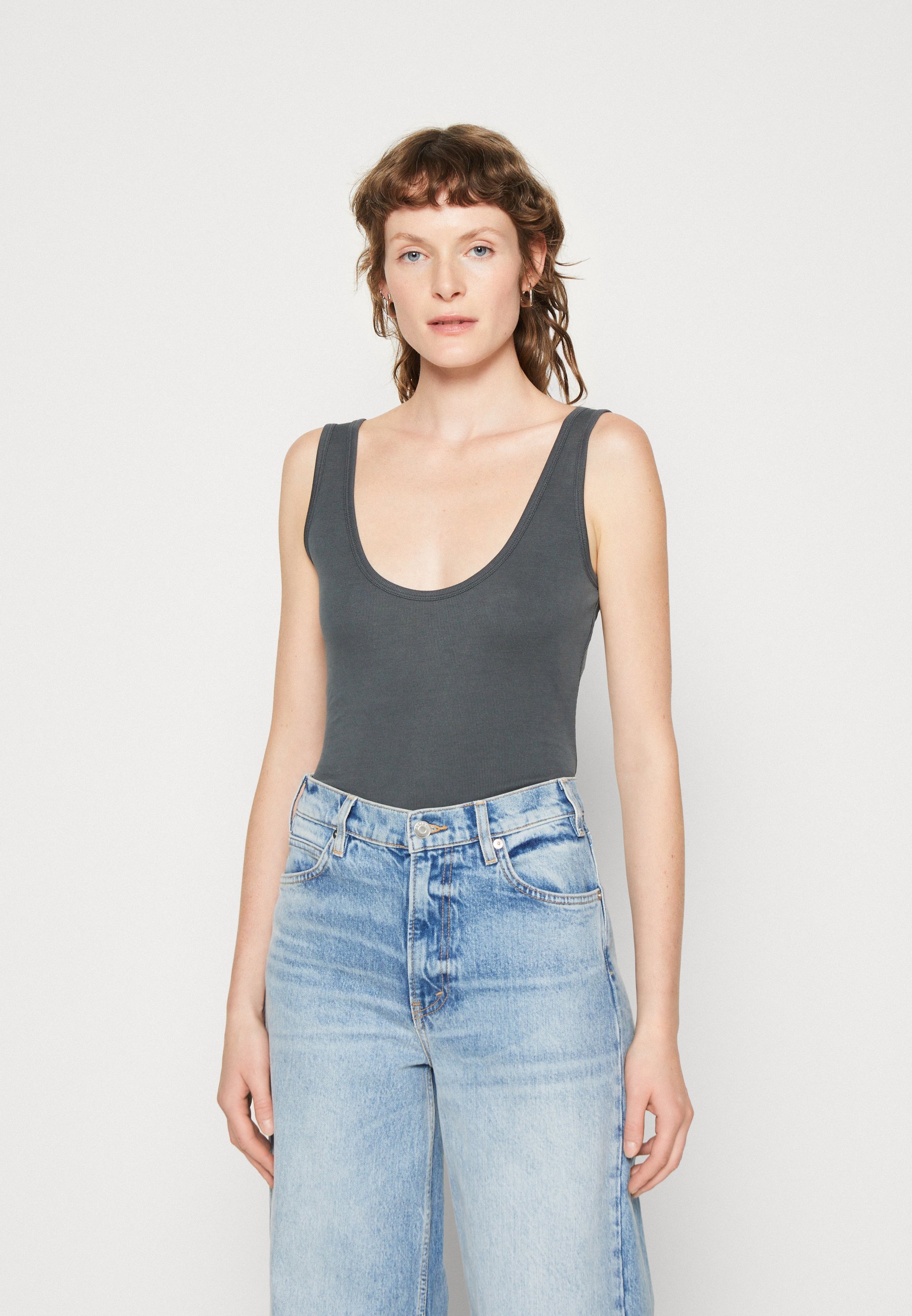 abercrombie knit top