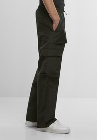 Urban Classics TECHNICAL - Cargobyxor - black