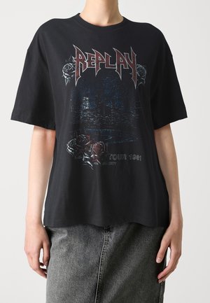 T-shirt z nadrukiem