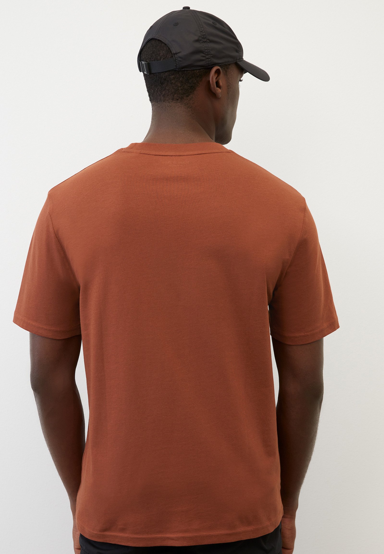 Back side cap t shirt Clearance