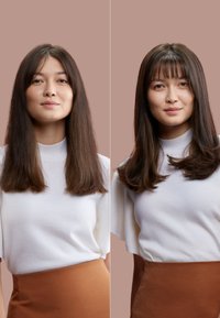 Brun kjol och vit topp bärs av en person med långt hår, visad i två stilar: rakt till vänster, lager på lager med lugg till höger.