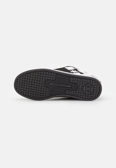 DC Shoes Court Graffik Platform – Sneaker Donna In Pelle/Nabuk – Nero – Numero 39 EU