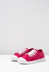 Le Temps Des Cerises BASIC - Sneakers basse - rouge
