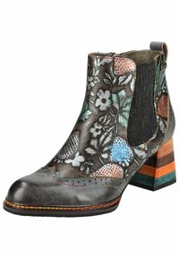 Mehrfarbige Blumenmuster-Ankle Boots mit einem schwarzen elastischen Seitenpaneel, metallischen Akzenten und einem gestreiften Blockabsatz. Aus Leder, mit spitzer Zehe.