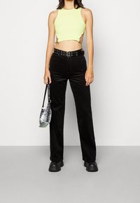 Monki Tygbyxor - black