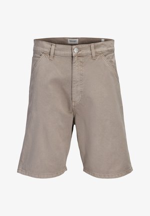 Shorts en coton beige avec passants pour ceinture, fermeture avant par bouton et poches latérales, étiquetés Jack & Jones Pants Studio.