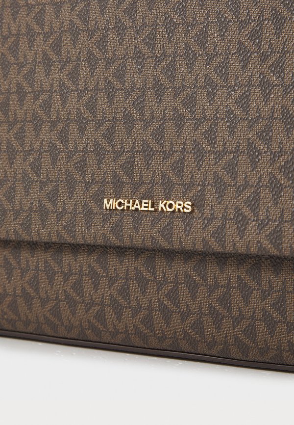 NESSA MESSENGER - Cross body bag4