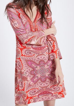 Robe de jour - red