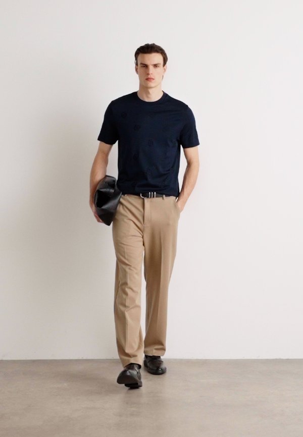 THOMPSON - Print T-shirt4