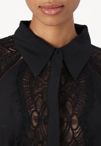 Copenhagen Muse Bluse - black