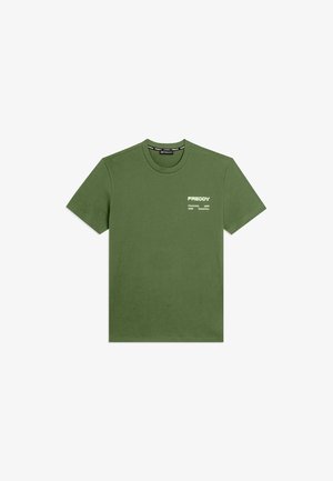 Maglietta a maniche corte verde oliva con scollo a girocollo e piccolo testo bianco "FREDDY TRAINING 1976" sul petto a sinistra.