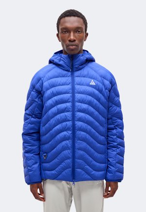 Nike ACG, LAVA FLOW - Зимно яке - old royal/summit white