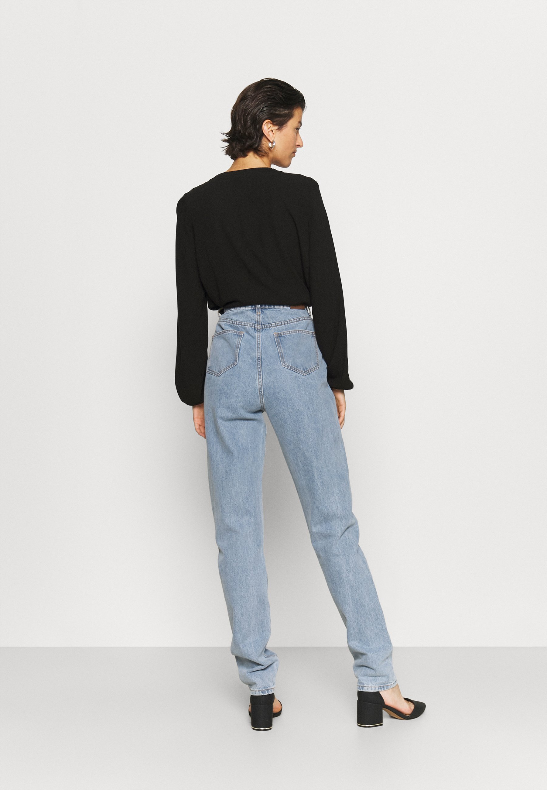 Missguided Tall Straight leg jeans 