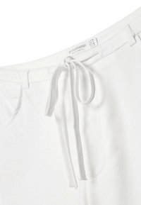 Thumbnail Image 7