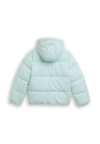 Lichtblauwe pufferjack met capuchon, voorzien van quilted secties, lange mouwen en een soepele, iets glanzende textuur.