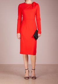 ESCADA Sukienka etui
