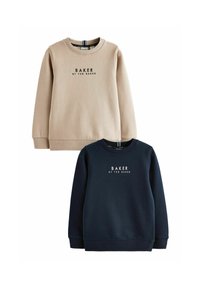 Due felpe: una beige, l'altra blu navy. Entrambe presentano un collo rotondo, maniche lunghe e un logo stampato centrale in bianco. Tessuto testurizzato.