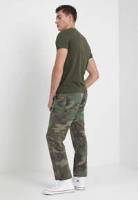 Alpha Industries Print T-shirt - dark green