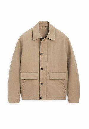 Beige Jacke zum Knöpfen mit Kragen, zwei vorderen Klappentaschen und seitlichen Einschubtaschen, aus einem strukturierten Stoff gefertigt.