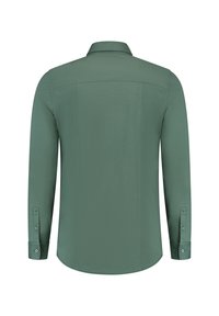 Langsleeve shirt in een gedempt groene stof. Heeft een kraag, knoopmanchetten en een rugpaneel detail. Gladde textuur, getailleerde pasvorm.