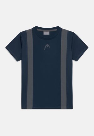 Marineblauwe sport t-shirt met grijze mesh zijpanelen, ronde hals, korte mouwen en een subtiele logo op de voorkant. Gladde textuur overal.
