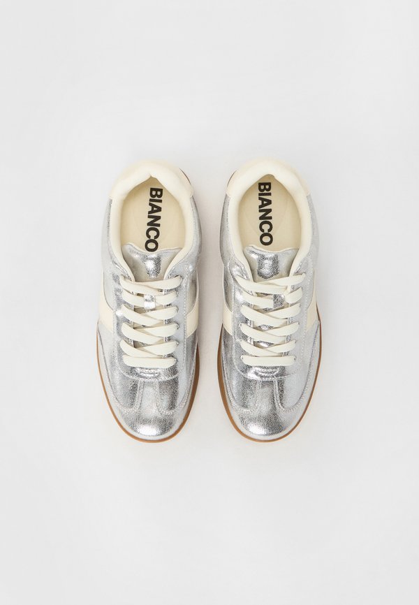 BERLIN  - Trainers - silver4