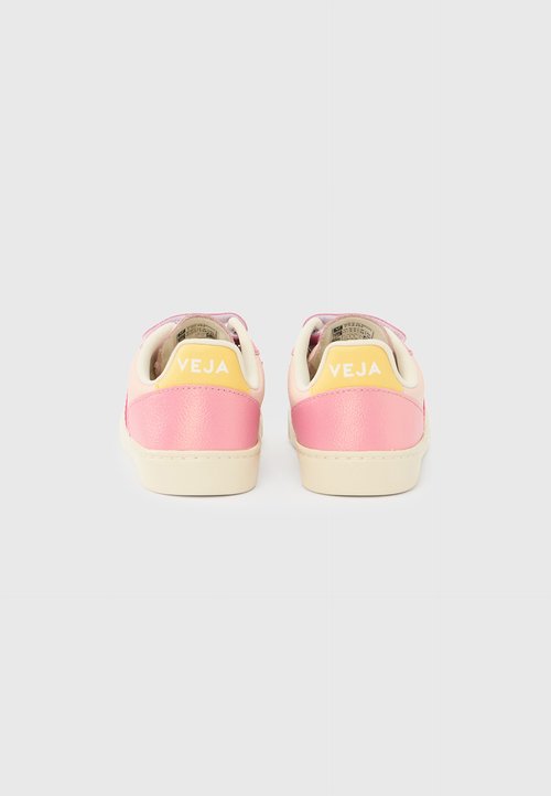 Veja SMALL UNISEX - Trainers - pink — foto 3