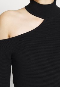 Abercrombie & Fitch Sweter