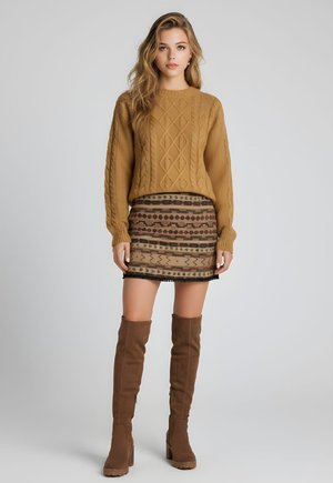 CORTA ESTAMPADA CON TEXTURA - Minifalda - camel