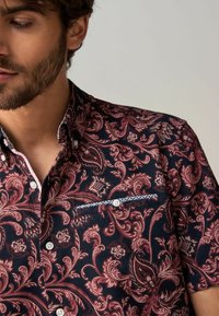 Next REGULAR FIT-SHORT SLEEVE TEXTURED FLORAL PRINTED - Ing - navy blue