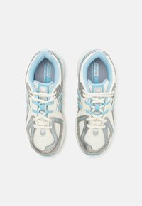New Balance 1906 - Baskets basses - white/grey/light blue