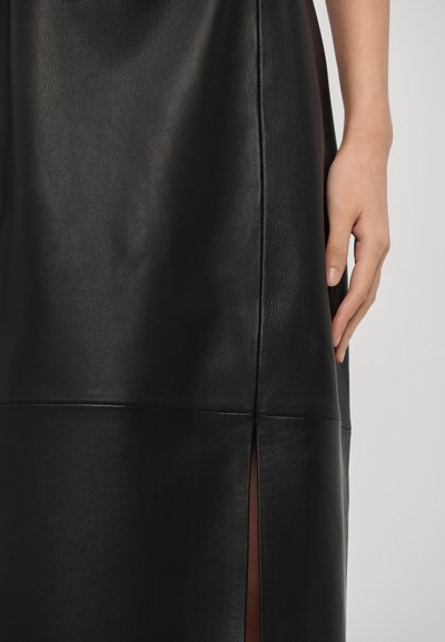 Filippa K TUBE DRESS - Päevakleit - black
