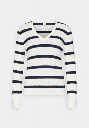 Weißer Pullover mit langen Ärmeln und navy horizontalen Streifen, ausgestattet mit einem tiefen V-Ausschnitt, gerippter Textur und kleinem Logodetail am Saum.