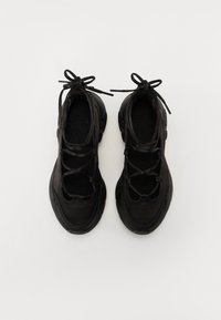 Thumbnail Image 4