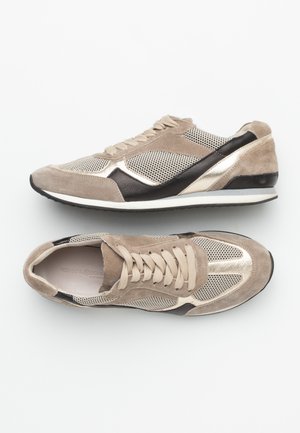 Baskets basses - beige