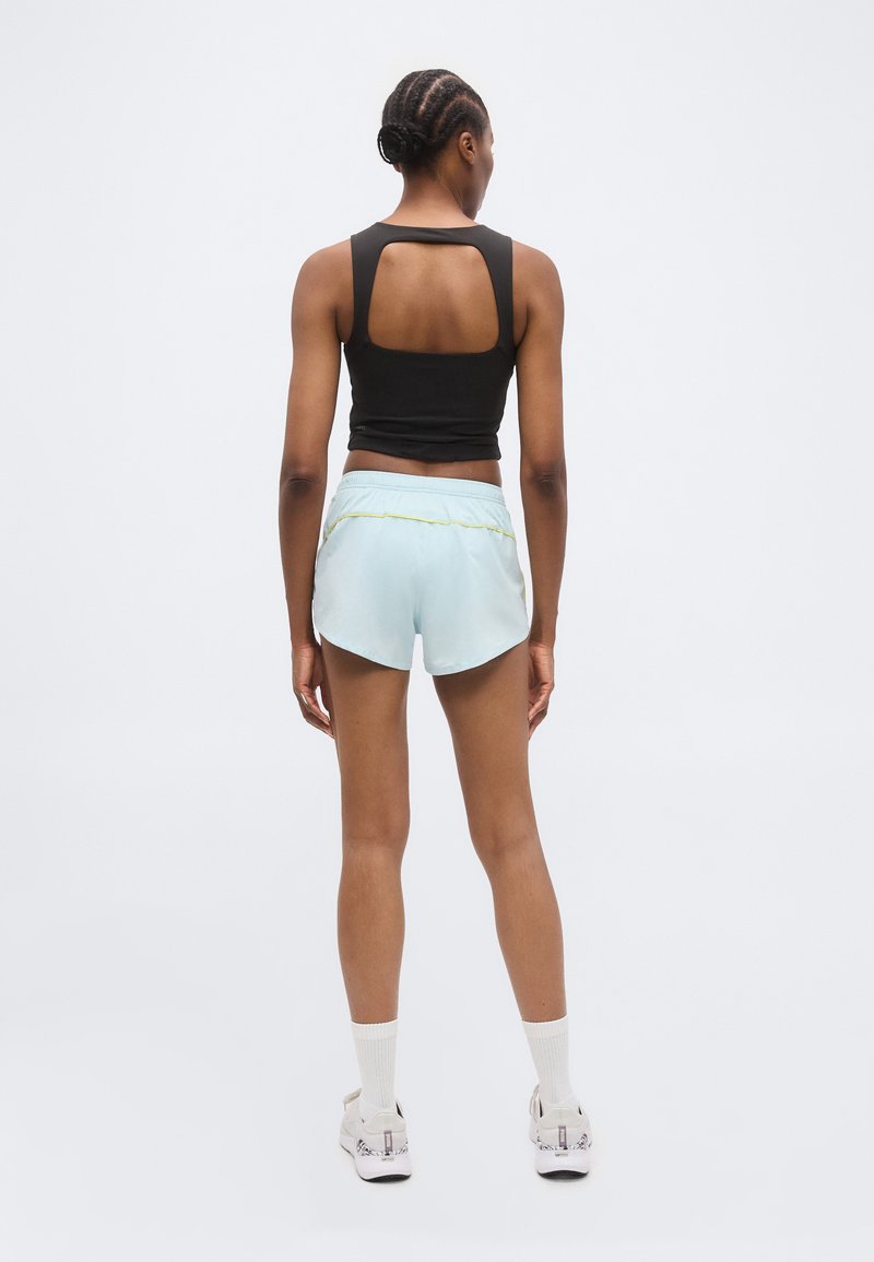 Puma RUN VELOCITY SHORT - Sportovní kraťasy - fresh water