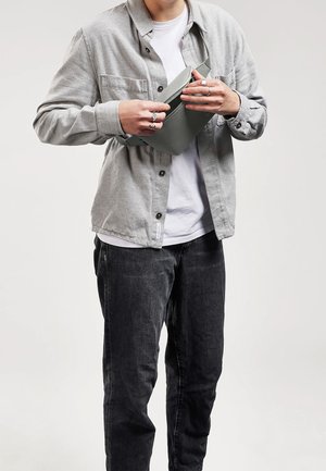 GOT BAG, Sac banane - grey