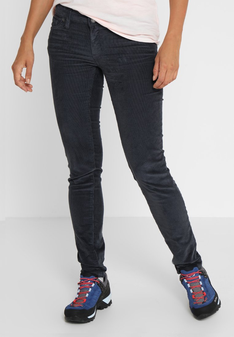 patagonia women's fitted corduroy pants