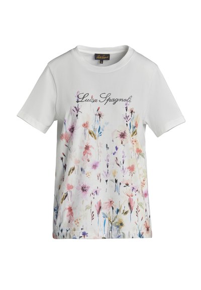 Camiseta de manga corta blanca con un estampado floral de acuarela en rosa, púrpura y verde, con un logotipo en cursiva por encima del diseño.