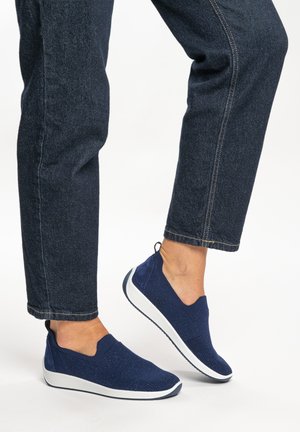 ara Športni copati - ink 22