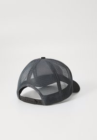 Thumbnail Image 2