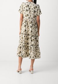 Lollys Laundry Vapaa-ajan mekko - off-white