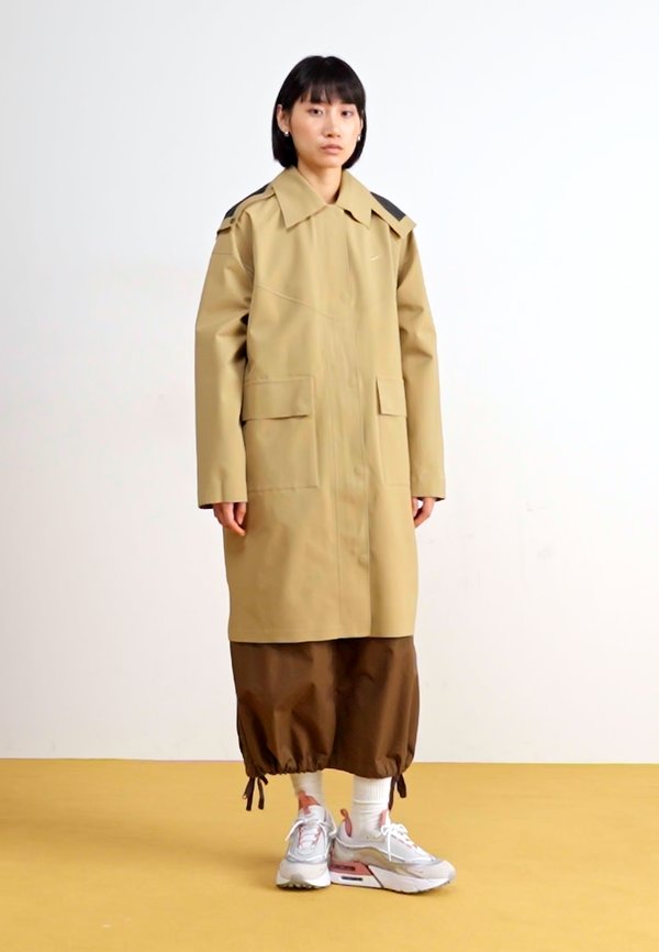 Trenchcoat - parachute beige2