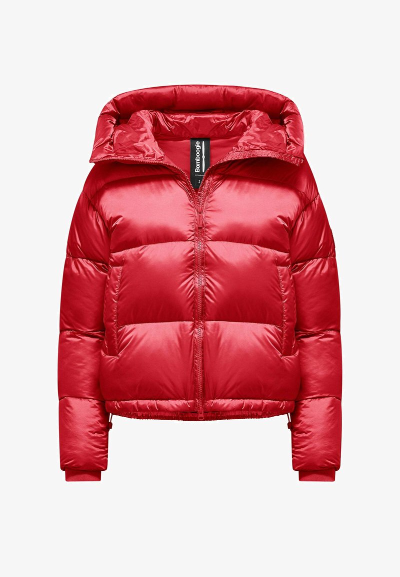 Rote glänzende Daunenjacke mit großer Kapuze, Frontreißverschluss, Seitentaschen und elastischen Bündchen an den langen Ärmeln.