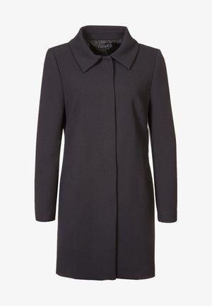 Abrigo negro hasta la rodilla de un solo pecho con cuello puntiagudo y mangas largas, mostrado sobre un fondo blanco.