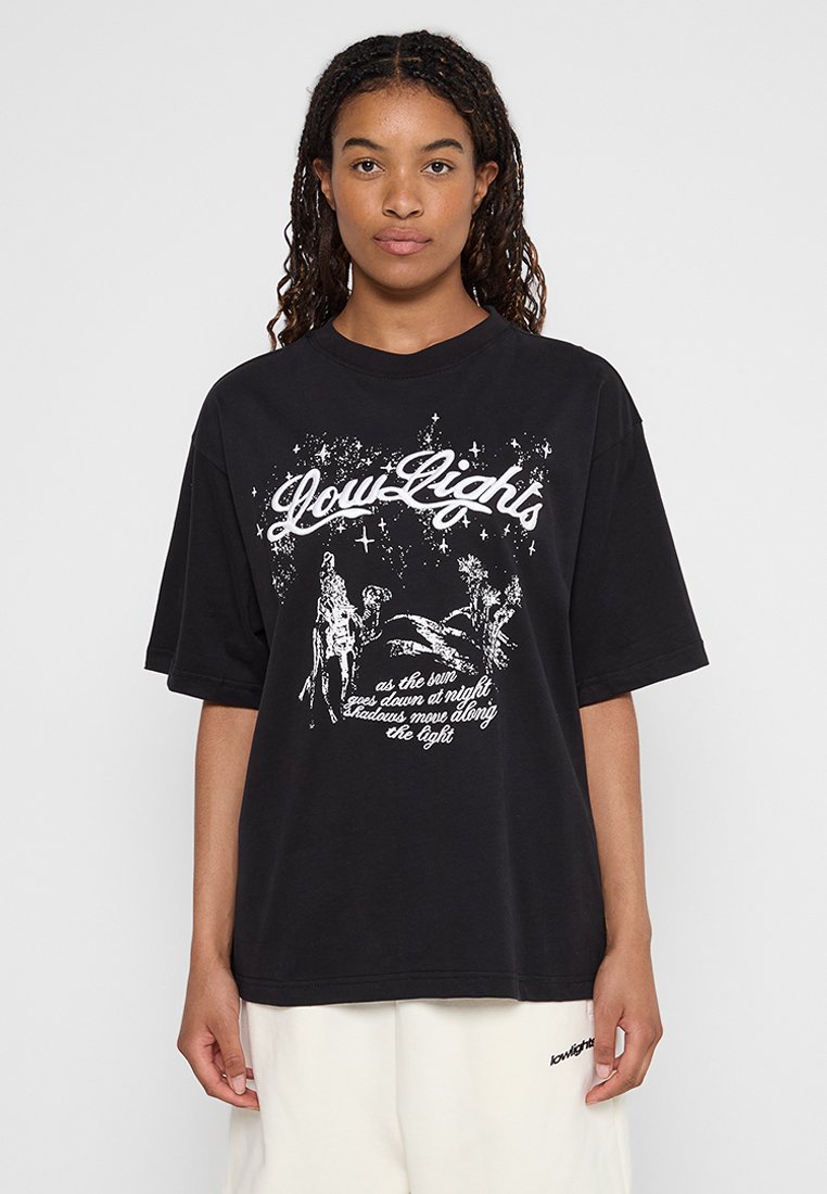 LOW LIGHTS STUDIOS® T-shirt print zwart LOW LIGHTS STUDIOS® T-shirt print zwart
